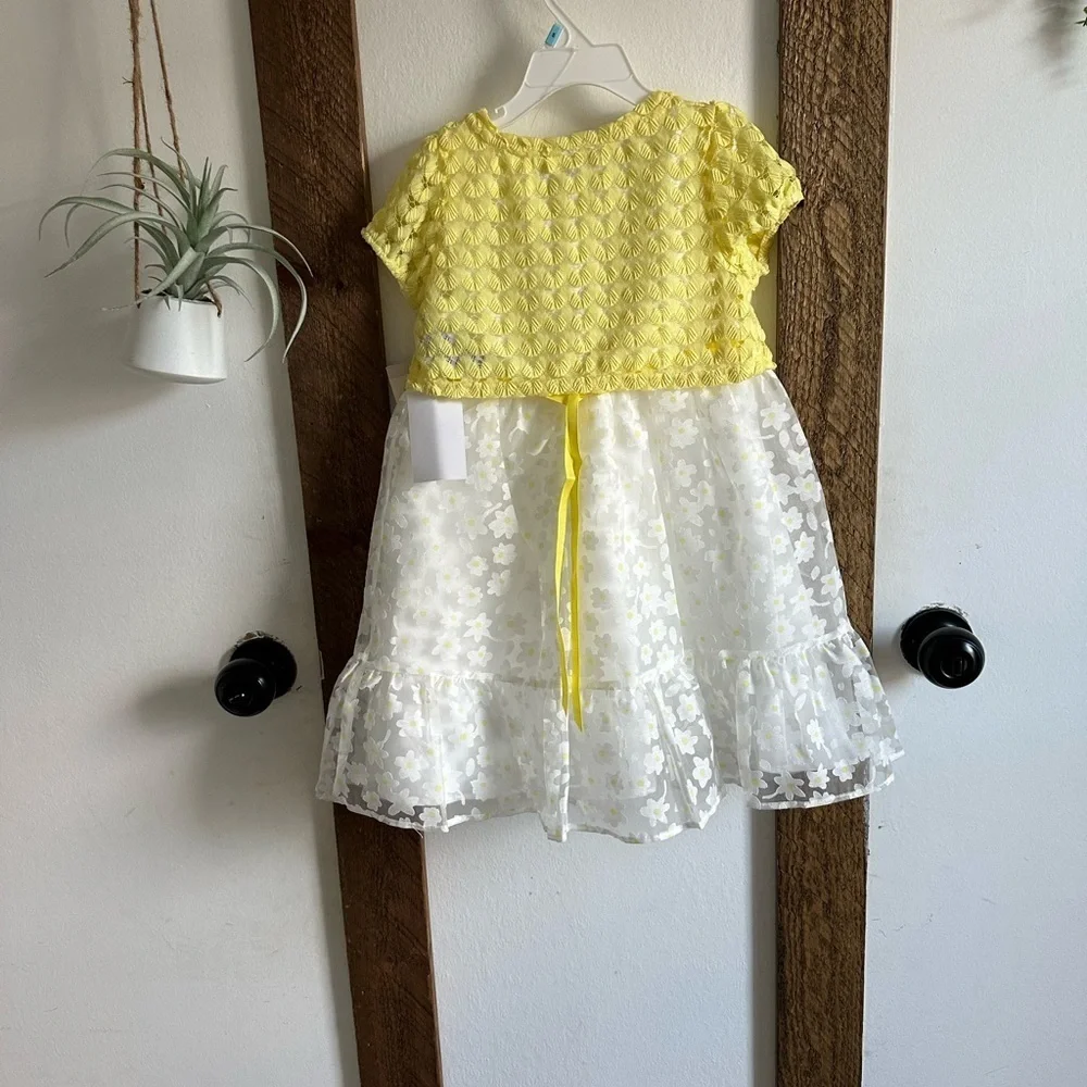 New Blueberi Boulevard White Daisy Ruffled Sundress + Short Sleeve Cover Up